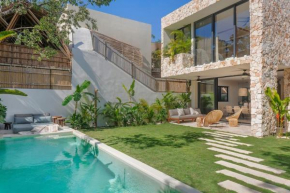 5BR Trendy Villa with Concierge in Aldea Zama